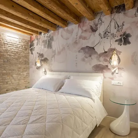 Hermes San Marco Venedig