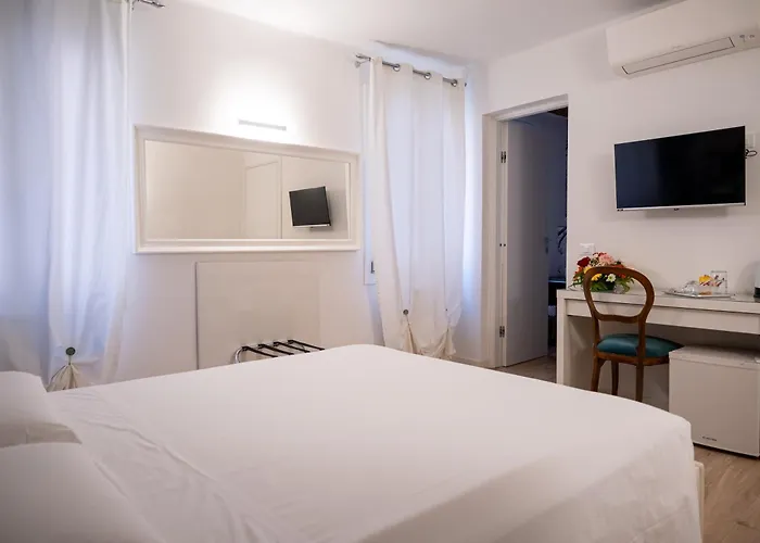 Pensjonat Hermes San Marco 3*